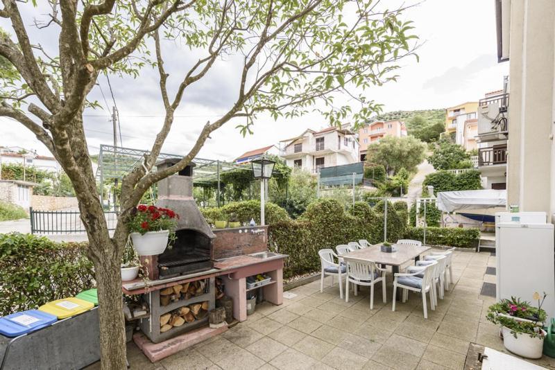 Apartments Luka - Trogir, Marina 150M From The Beach Exteriér fotografie