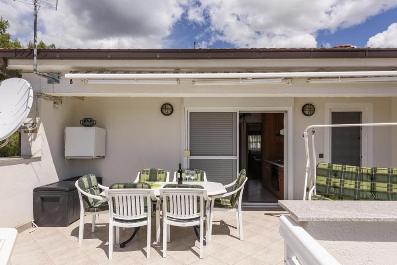 Apartments Luka - Trogir, Marina 150M From The Beach Exteriér fotografie